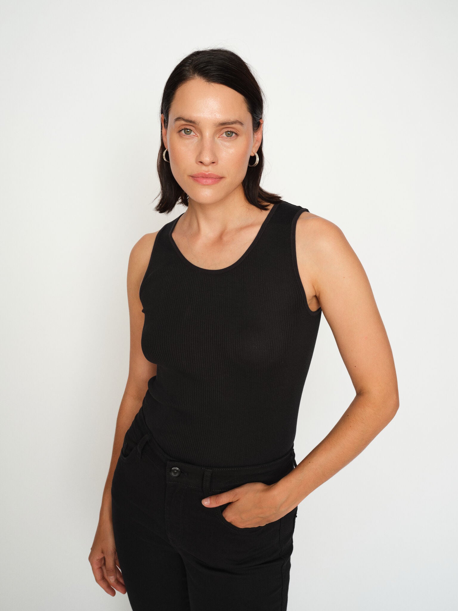 Modelshot / Black / Detail